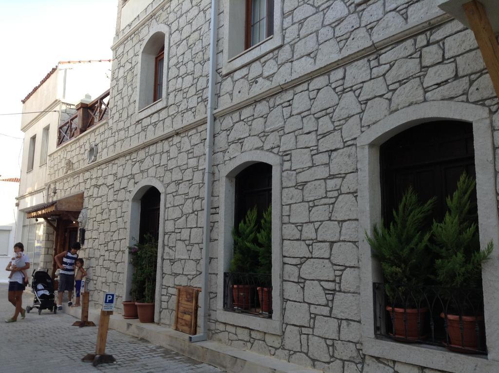 Golden Stone Butik Otel Çeşme Exterior foto